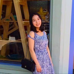 Meet your Posher, Stacy